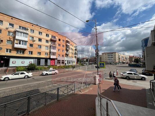 Продам коммерческое помещение 201,3 м2, Багратиона ул, 114, Калининград г