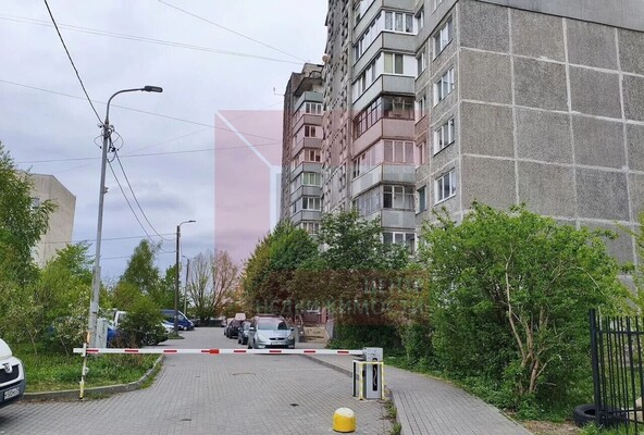 Продам трехкомнатную (3-комн.) квартиру, Генерала Толстикова ул, 77, Калининград г