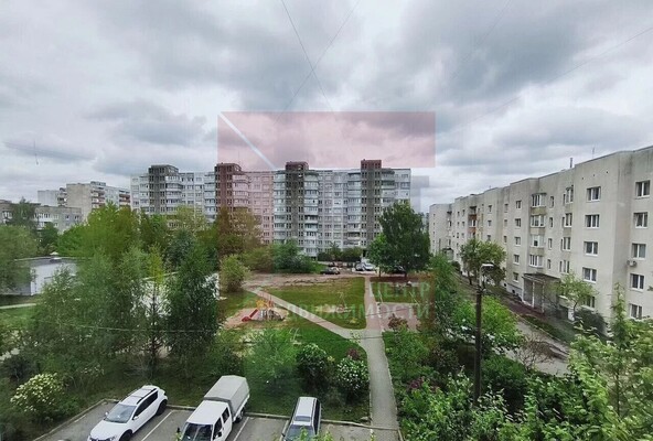 Продам трехкомнатную (3-комн.) квартиру, Генерала Толстикова ул, 77, Калининград г