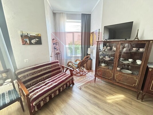 Продам однокомнатную (1-комн.) квартиру, Заводская ул, 4, Черняховск г