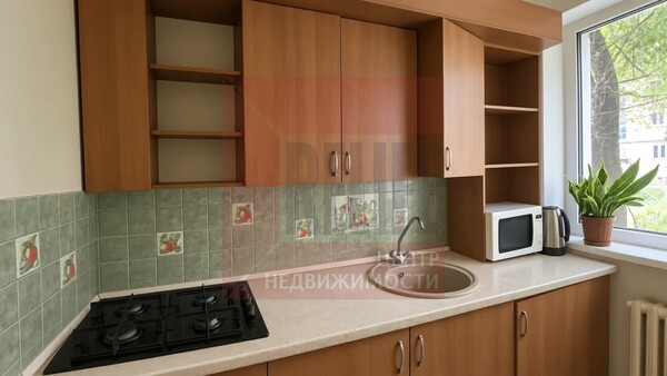 Продам двухкомнатную (2-комн.) квартиру, Коммунистическая ул, 65, Калининград г