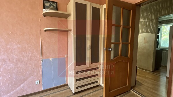 Продам двухкомнатную (2-комн.) квартиру, Коммунистическая ул, 65, Калининград г
