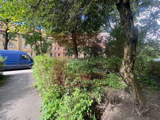 Продам двухкомнатную (2-комн.) квартиру, Коммунистическая ул, 65, Калининград г