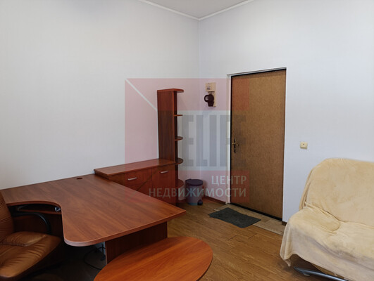 Продам офисное помещение 38,6 м2, Советский пр-кт, 49, Калининград г