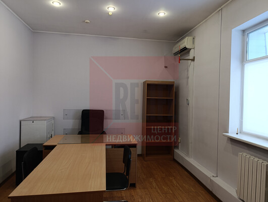 Продам офисное помещение 38,6 м2, Советский пр-кт, 49, Калининград г