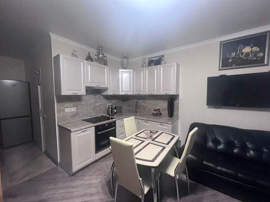 Продам однокомнатную (1-комн.) квартиру, Московская ул, 9к1, Пенино д