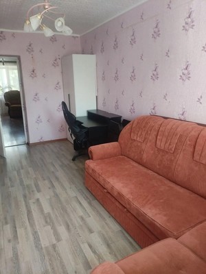 Сдам трехкомнатную (3-комн.) квартиру, Здоровья ул, 3, Алексин г