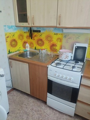 Сдам трехкомнатную (3-комн.) квартиру, Здоровья ул, 3, Алексин г