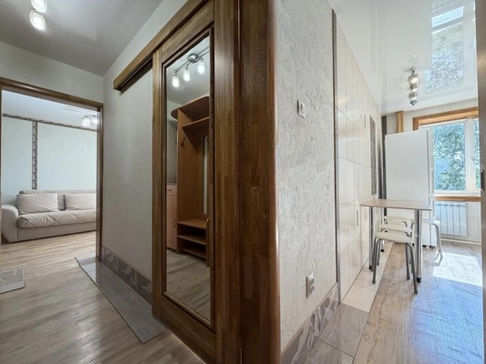 Продам двухкомнатную (2-комн.) квартиру, Краснофлотская ул, 26, Комсомольск-на-Амуре г