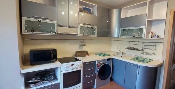 Продам двухкомнатную (2-комн.) квартиру, Нахимовская ул, 33, Находка г