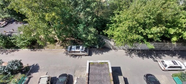 Продам двухкомнатную (2-комн.) квартиру, Нахимовская ул, 33, Находка г