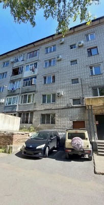 Продам двухкомнатную (2-комн.) квартиру, Нахимовская ул, 33, Находка г