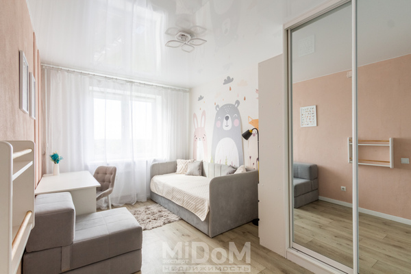 Продам двухкомнатную (2-комн.) квартиру, Шишкина ул, 303к1 стр 1, Парголово п