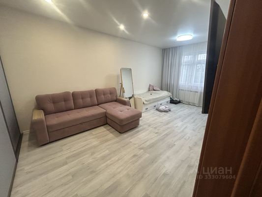 Продам однокомнатную (1-комн.) квартиру, Энгельса ул, 3, Ханты-Мансийск г