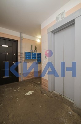 Продам двухкомнатную (2-комн.) квартиру, Водопьянова ул, 8а, Красноярск г