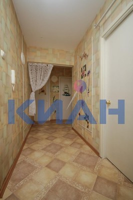 Продам двухкомнатную (2-комн.) квартиру, Водопьянова ул, 8а, Красноярск г
