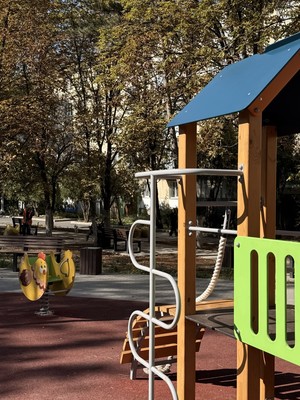 Продам двухкомнатную (2-комн.) квартиру, Лизы Чайкиной ул, 38, Симферополь г