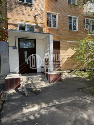 Продам двухкомнатную (2-комн.) квартиру, 2-я Владимирская ул, 10, Москва г