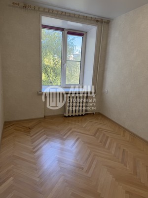 Продам двухкомнатную (2-комн.) квартиру, 2-я Владимирская ул, 10, Москва г