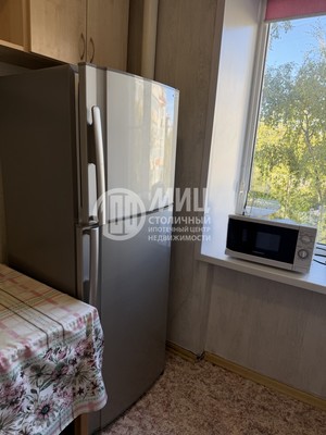 Продам двухкомнатную (2-комн.) квартиру, 2-я Владимирская ул, 10, Москва г