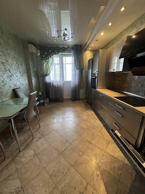 Продам трехкомнатную (3-комн.) квартиру, им. Достоевского ул, 84/1, Краснодар г