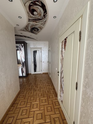 Продам трехкомнатную (3-комн.) квартиру, им. Достоевского ул, 84/1, Краснодар г