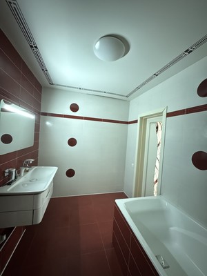 Продам трехкомнатную (3-комн.) квартиру, им. Достоевского ул, 84/1, Краснодар г