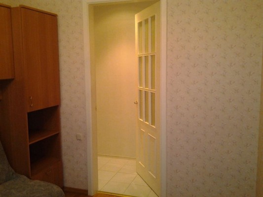 Продам трехкомнатную (3-комн.) квартиру, Московский пр-кт, 75, Санкт-Петербург г