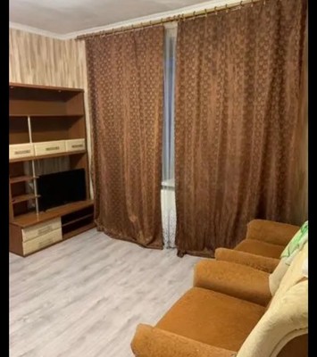 Продам двухкомнатную (2-комн.) квартиру, Ульянова Дмитрия ул, 5к2, Ялта г