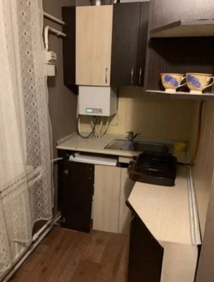 Продам двухкомнатную (2-комн.) квартиру, Ульянова Дмитрия ул, 5к2, Ялта г