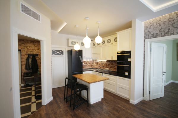 Продам трехкомнатную (3-комн.) квартиру, Северное Чертаново мкр, 1А, Москва г