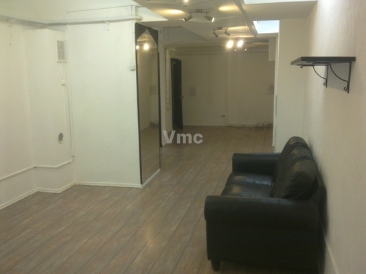 Продам коммерческое помещение 145,9 м2, 1-й Волконский пер, 15, Москва г