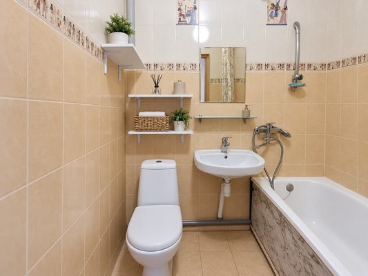 Продам трехкомнатную (3-комн.) квартиру, Малая Красносельская ул, 45к17, Москва г