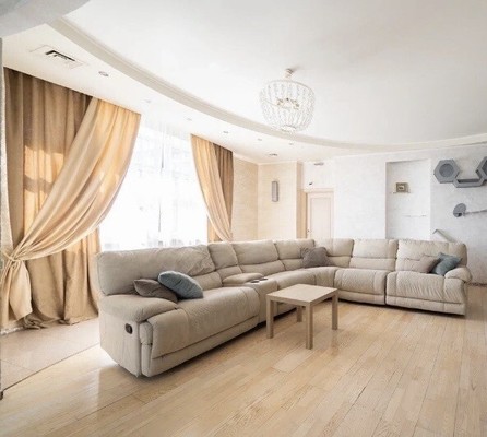 Продам трехкомнатную (3-комн.) квартиру, Авиационная ул, 79, Москва г