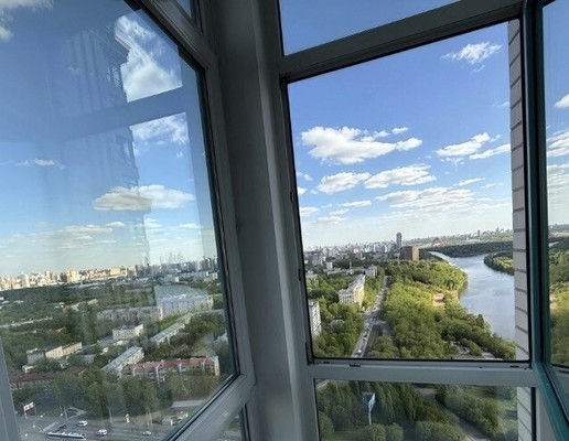 Продам трехкомнатную (3-комн.) квартиру, Авиационная ул, 79, Москва г