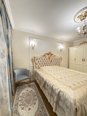 Продам трехкомнатную (3-комн.) квартиру, Ростовская ул, 18, Симферополь г