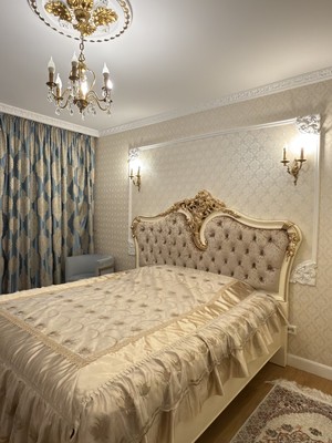 Продам трехкомнатную (3-комн.) квартиру, Ростовская ул, 18, Симферополь г