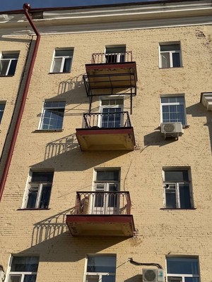 Продам двухкомнатную (2-комн.) квартиру, Пушкина ул, 3, Казань г