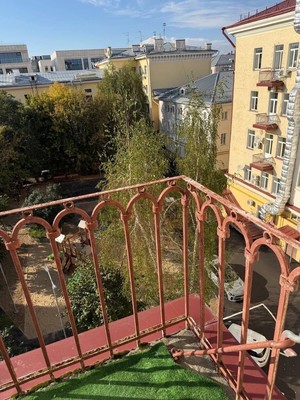 Продам двухкомнатную (2-комн.) квартиру, Пушкина ул, 3, Казань г