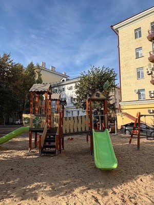 Продам двухкомнатную (2-комн.) квартиру, Пушкина ул, 3, Казань г