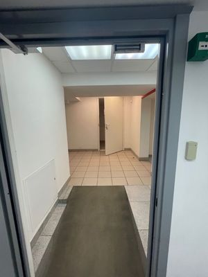 Продам коммерческое помещение 479 м2, Кутузовский пр-кт, 22, Москва г