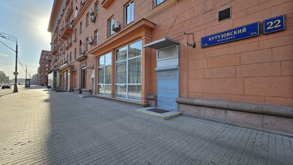 Продам коммерческое помещение 479 м2, Кутузовский пр-кт, 22, Москва г