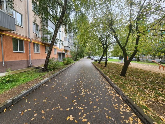 Продам двухкомнатную (2-комн.) квартиру, Короленко ул, 43, Казань г