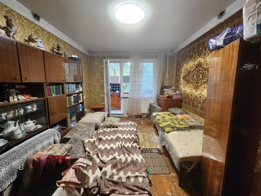 Продам двухкомнатную (2-комн.) квартиру, Короленко ул, 43, Казань г