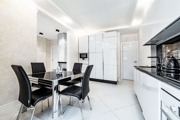 Продам многокомнатную квартиру, Петергофское ш, 45, Санкт-Петербург г