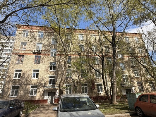Продам комнату в 4-комн. квартире, 1-я Хуторская ул, 10к2, Москва г