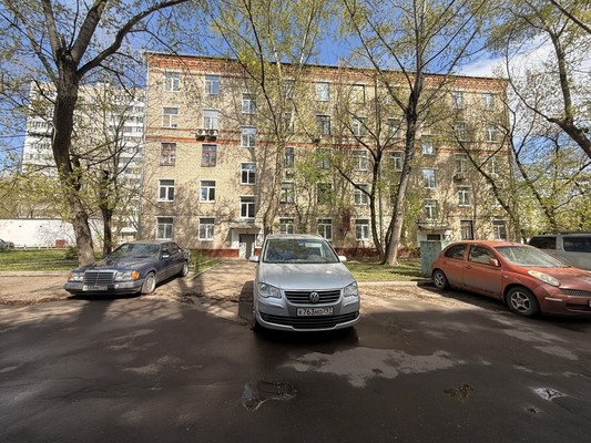 Продам комнату в 4-комн. квартире, 1-я Хуторская ул, 10к2, Москва г