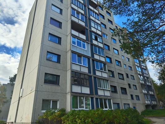 Продам однокомнатную (1-комн.) квартиру, Первомайская ул, 10, Костомукша г
