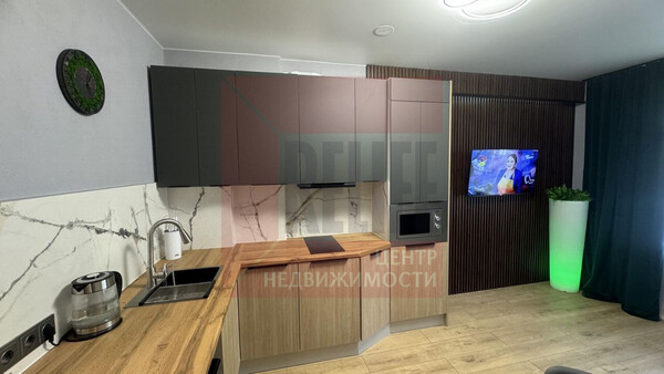 Продам однокомнатную (1-комн.) квартиру, Стекольная ул, 39, Калининград г