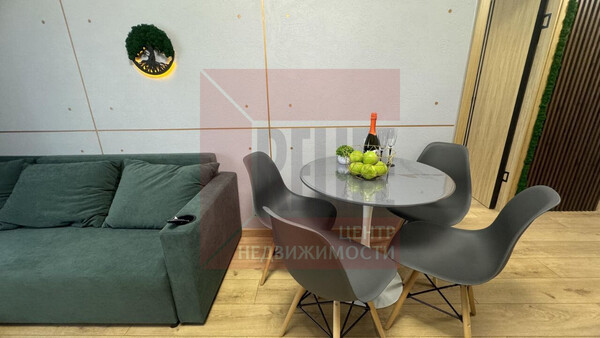 Продам однокомнатную (1-комн.) квартиру, Стекольная ул, 39, Калининград г